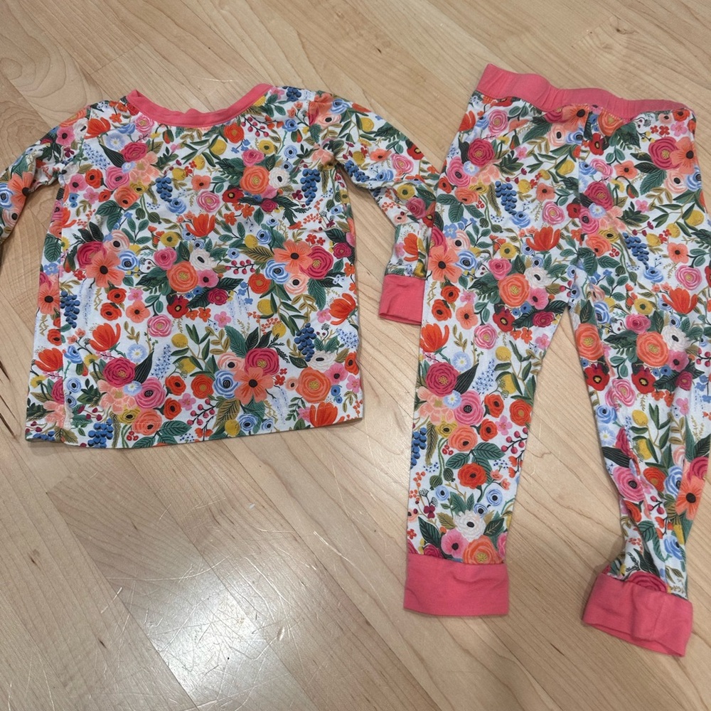 Floral Kids Pajamas Set